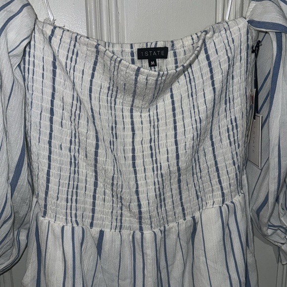 1.STATE's compliment-worthy romper Size Medium NWT - Picture 8 of 9